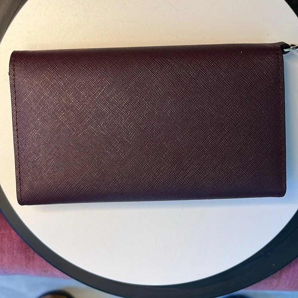 Kate Spade  Plum   Snappy   long wallet  EUC phone holder  card case  ID wallet